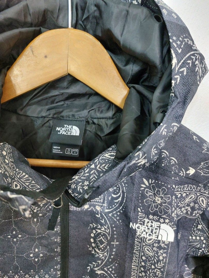 The north face millerton jacket black bandana on sale