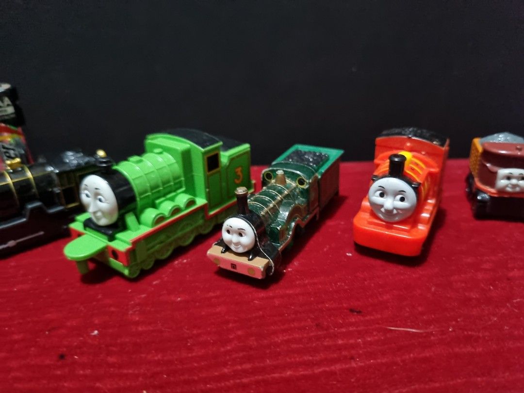 Thomas train set (Category: Vehicle & Diecast Models) located in Banaybanay. Submitted by rbjuvyreyn18879 (Listing ID 1271140786, Image 3). Description: eight pieces ( 8 ) assorted thomas trains..2 pcs metal others are hard plastics..all imported from japan & u.s..all in good conditions...