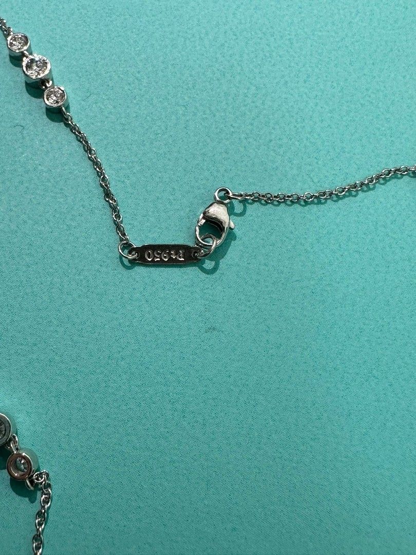 Tiffany and co Victoria mixed cluster diamond platinum necklace