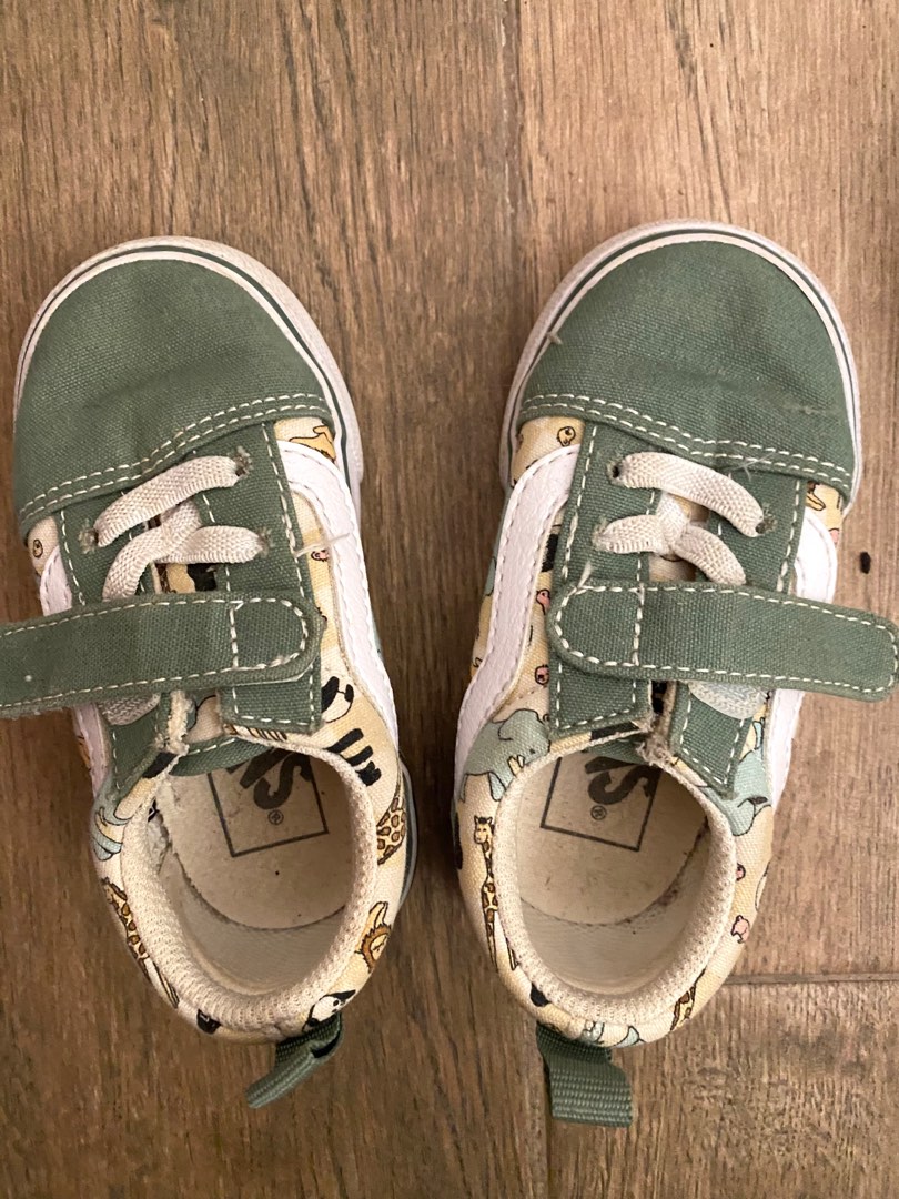 Vans baby deals shoes singapore