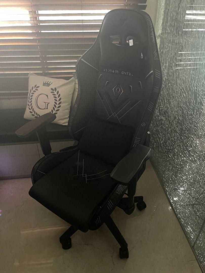TTRacing Gaming Chair Black Panther Edition, Furniture & Home Living
