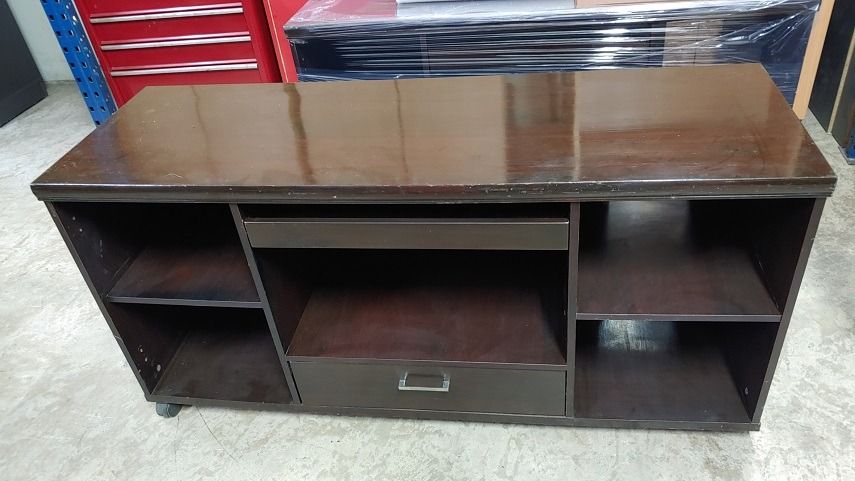 TV Cabinet wooden 4.5ft Used Furniture Home Living