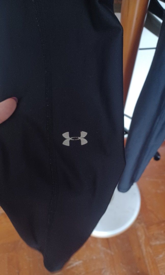 under armor compression tights, Women's Fashion, Bottoms, Jeans & Leggings  on Carousell