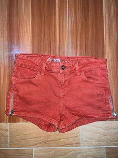 (Category: ) located in . Submitted by xhandees18 (Listing ID 1271024379, Image 1). Description: .