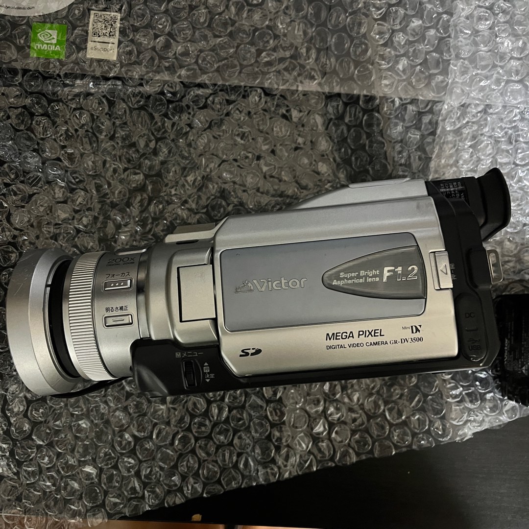 Victor digital camera GRDV3500, Photography, Video Cameras on Carousell