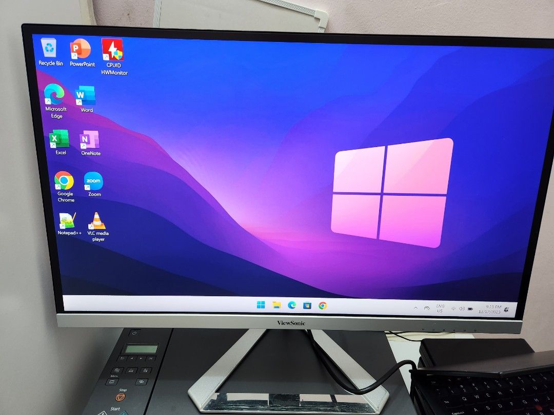 Viewsonic 27 inch monitor bezelless, Computers & Tech, Parts