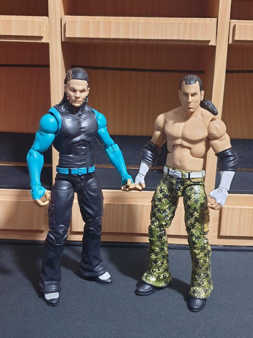 WWE Mattel Elite 2 pack Hardy Boyz exclusive), Hobbies