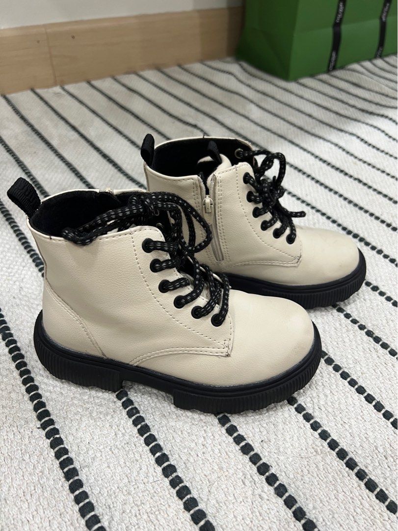 Kids boots discount size 3