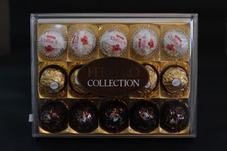 15pcs Ferrero Collection (Ferrero Rondnoir, Ferrero Rocher, Raffaello Chocolates) 162g  ₱599