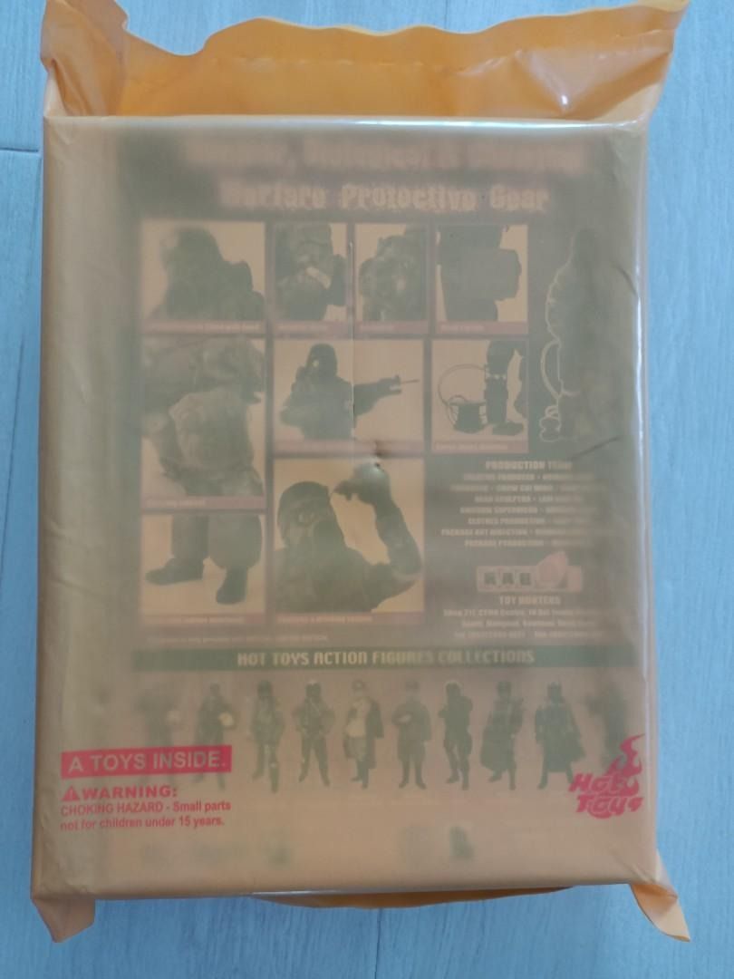1/6 Hot Toys SG Exclusive 300 pcs NBC Warfare Protective Gear