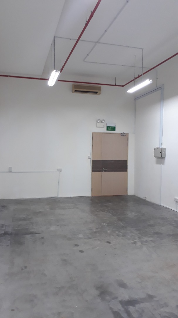 (Category: ) located in . Submitted by performanceholdings (Listing ID 1271228289, Image 1). Description: .