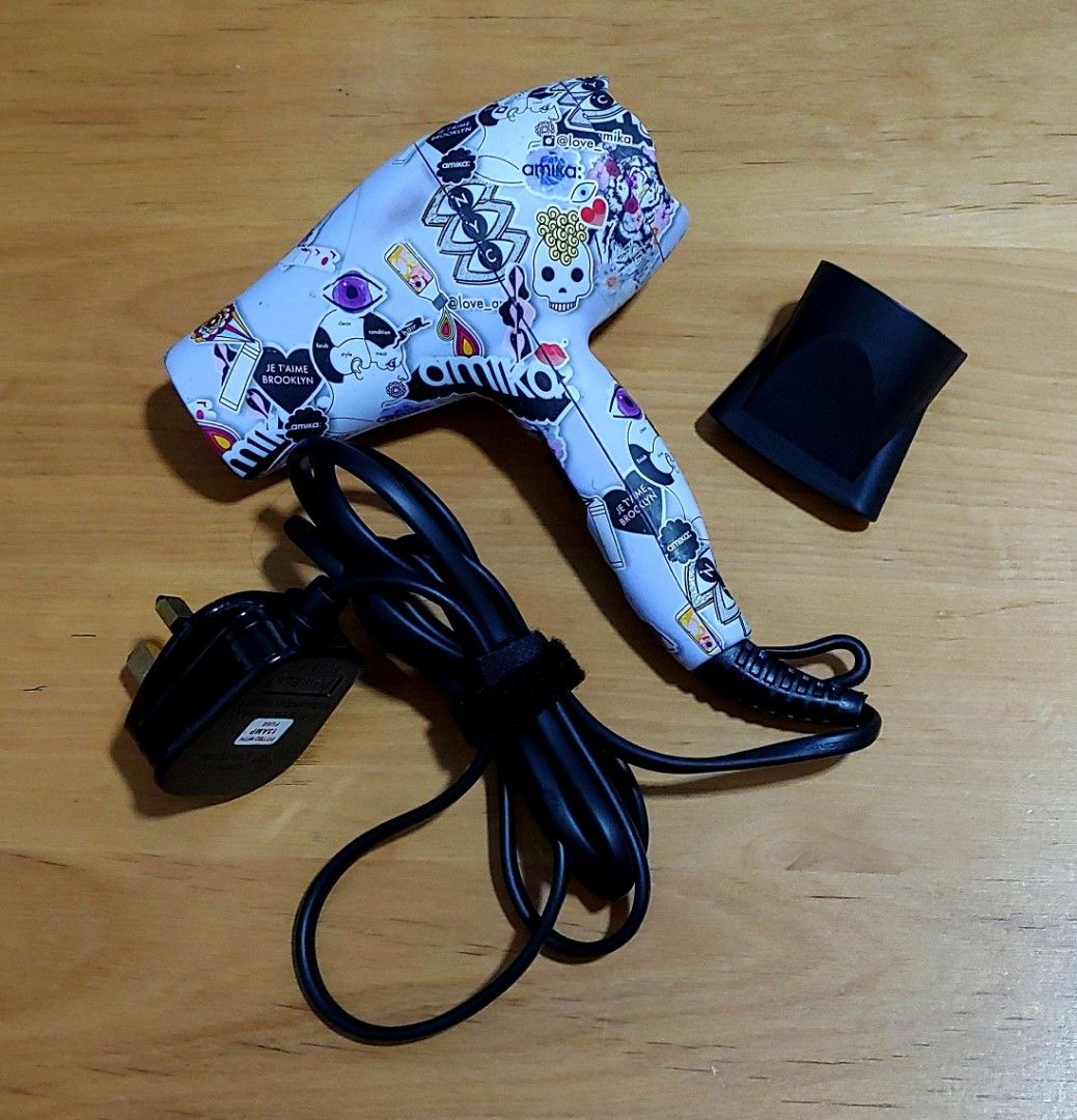Amika mini 2025 ionic hair dryer
