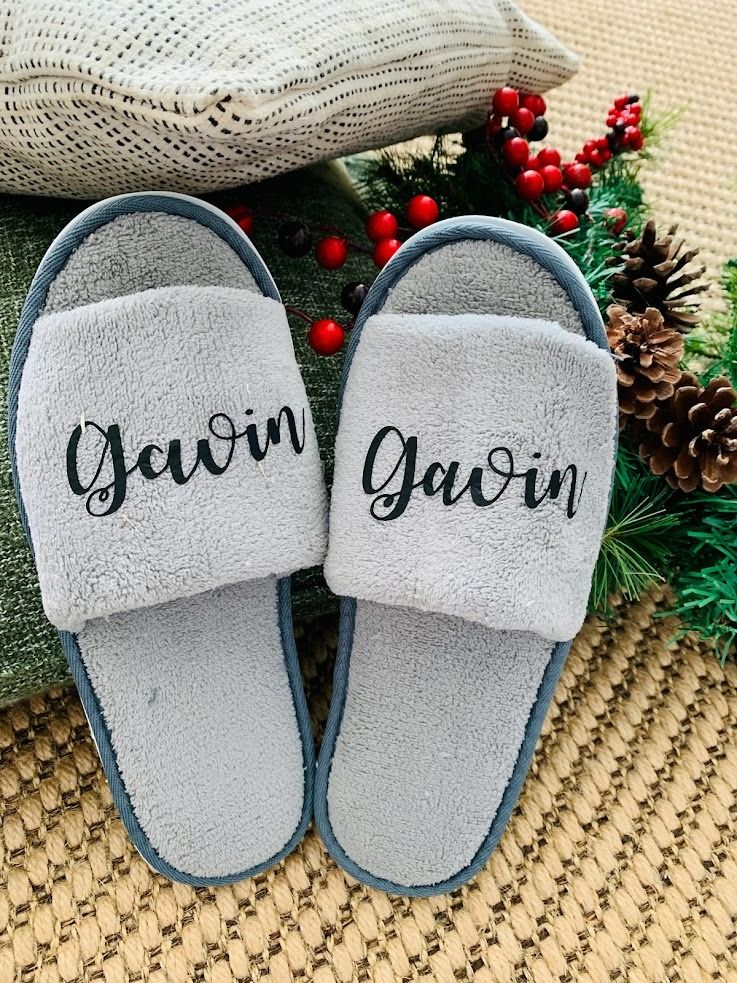 Custom slippers 2024