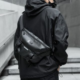 Shoulder bag model 346629767208373771116