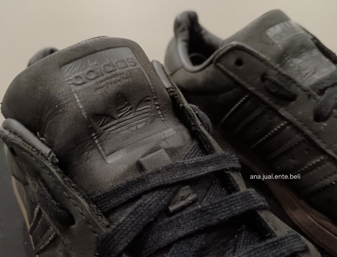 Superstar sales metallic 9.5