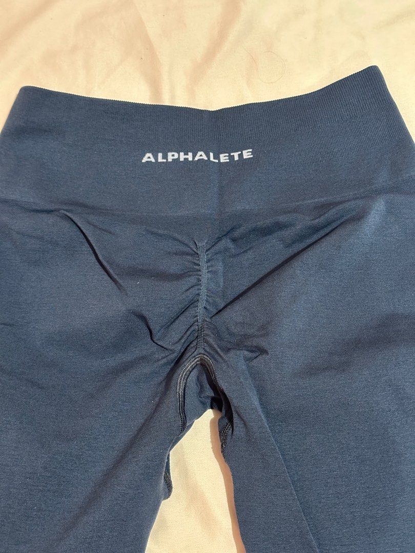 Alphalete Amplify leggings, Women's Fashion, Bottoms, Other Bottoms on  Carousell