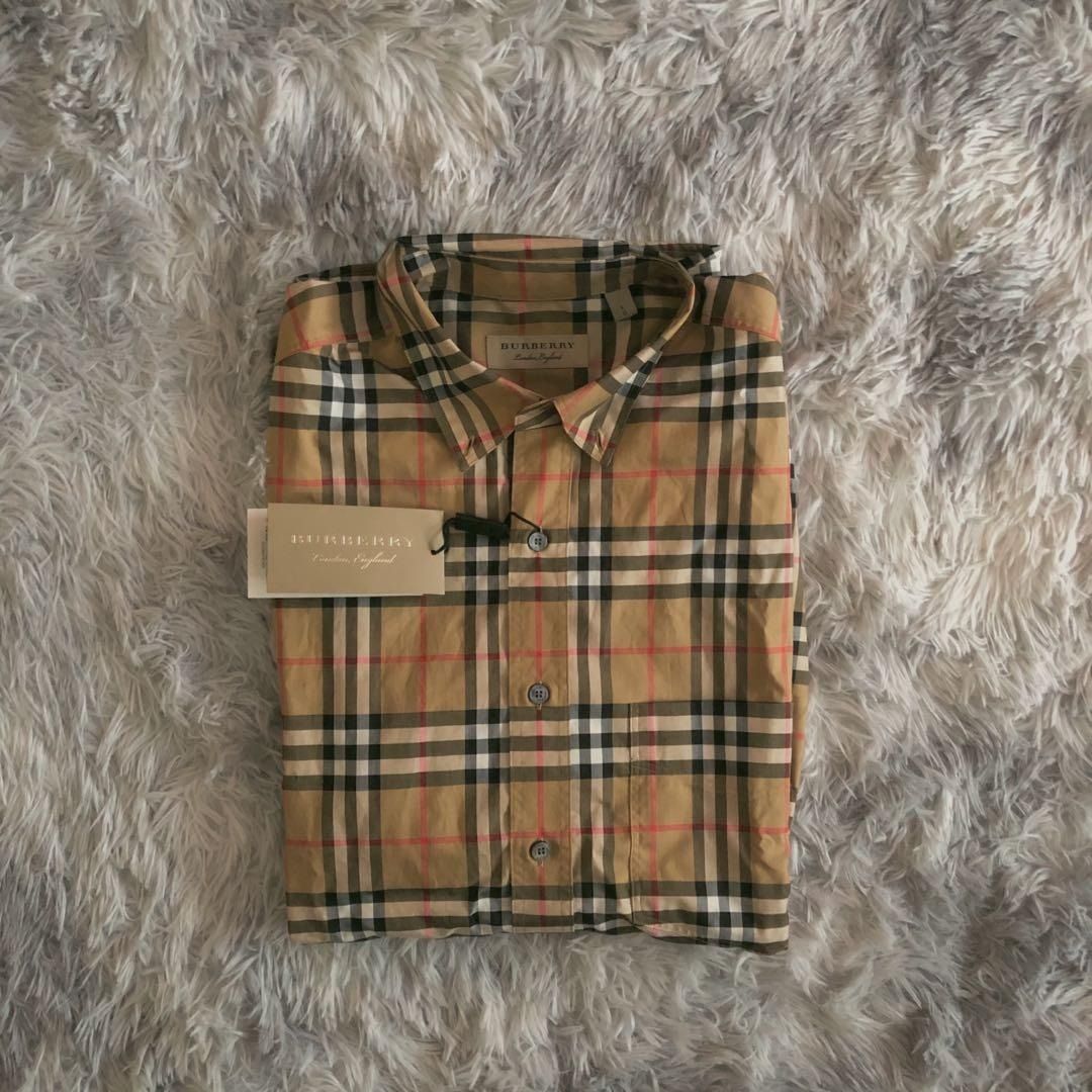 Antique Burberry Classic Jameson Checkered Print Short Sleeve Polo Shirt with Tags Intact Authentic Size L Instock Burberry Somerton Giant Never
