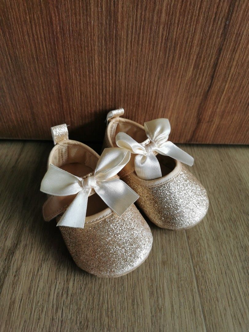 Cinderella shoes for baby girl sales
