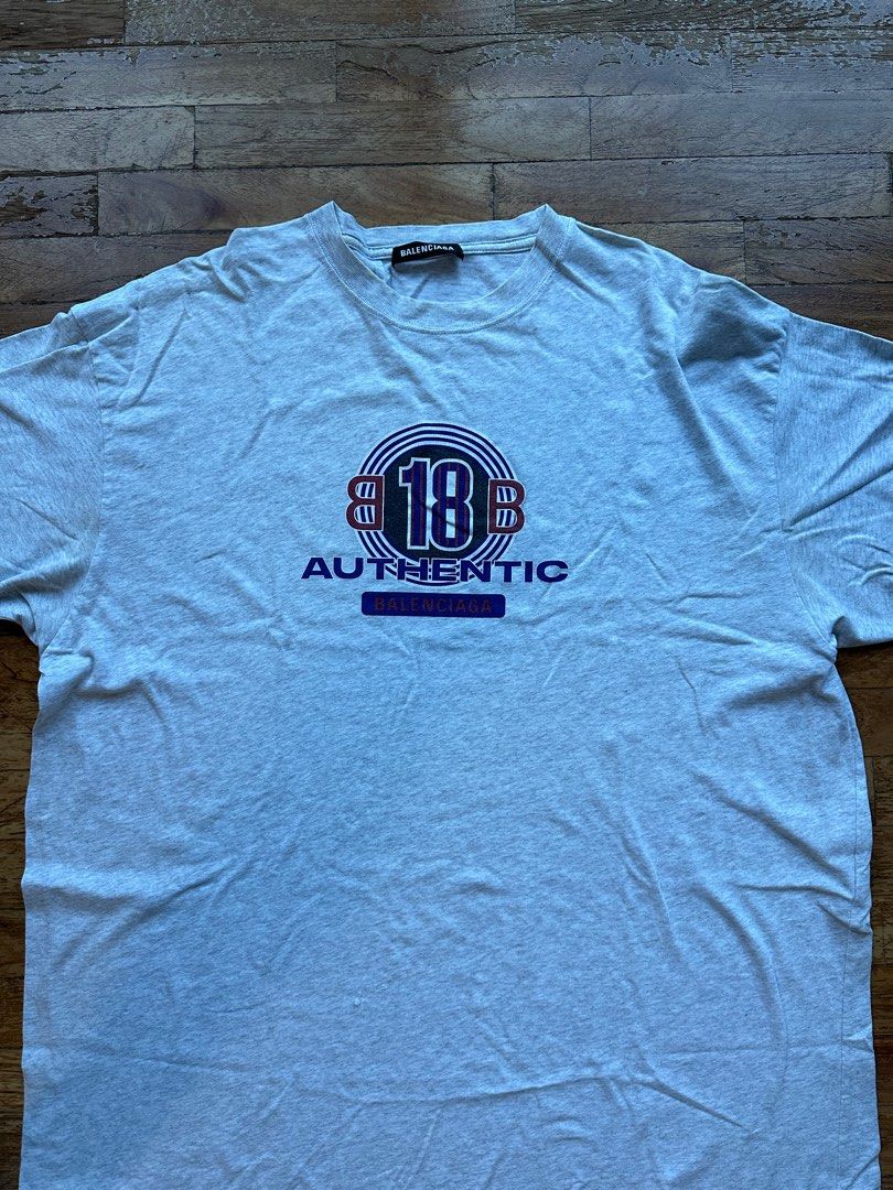 SALE Balenciaga Authentic Tee