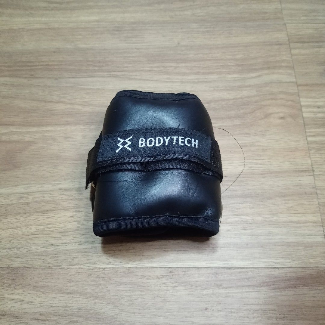 BODYTECH ANKLE WEIGHT (1 KG) (Category: Weights & Dumbbells) located in Makati City. Submitted by nyxhemera26 (Listing ID 1271424360, Image 1). Description: BODYTECH ANKLE WEIGHT (1 KG) • 1 PC ONLY.