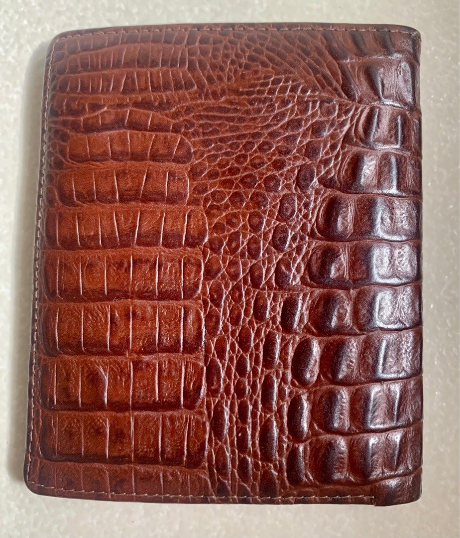 Capacci wallet price deals