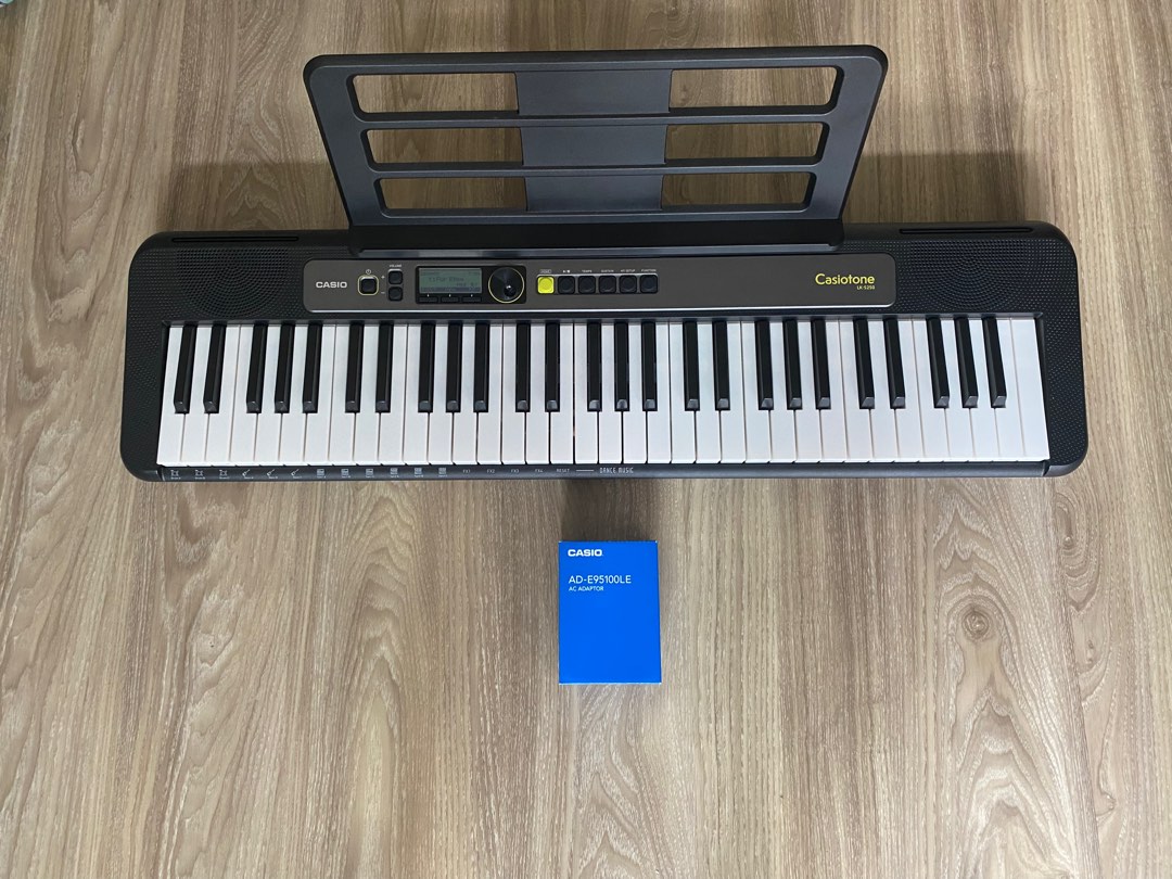 Casiotone CASIO LK 250 Keyboard Hobbies Toys Music Media