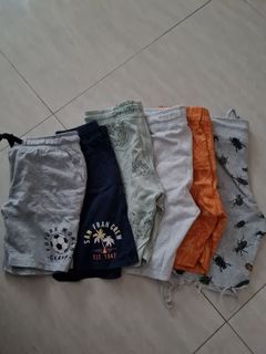 (Kategori: ) berada di . Dikirim oleh find_things (ID iklan 1271310125, Gambar 1). Deskripsi: .