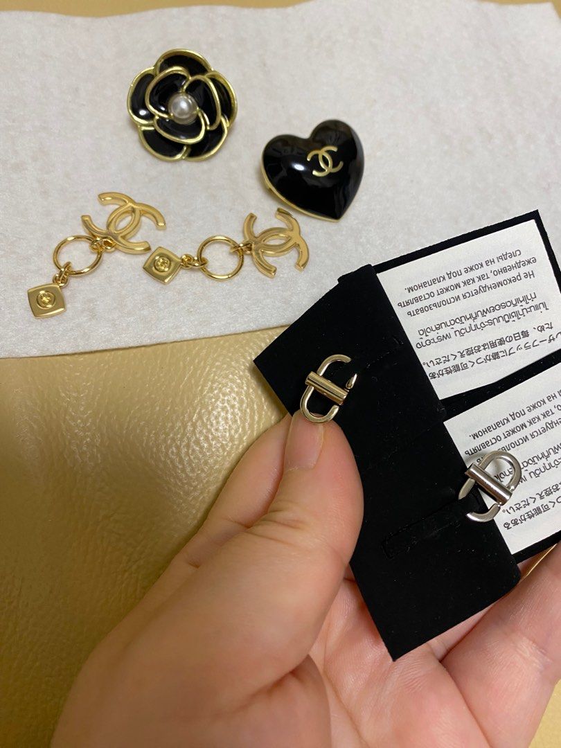 Chanel 調節扣, 名牌, 飾物及配件- Carousell