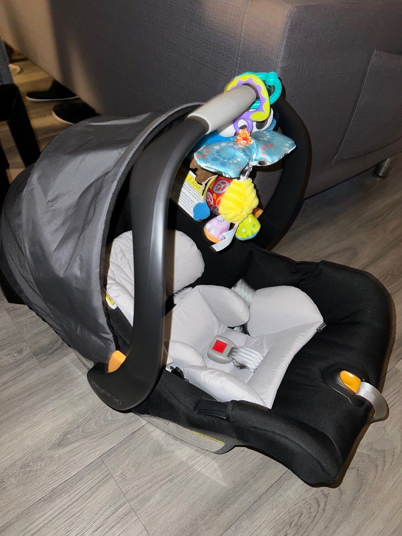Chicco bravo car store seat and stroller