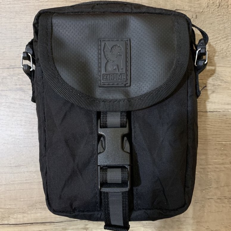 Chrome shoulder accessory pouch online