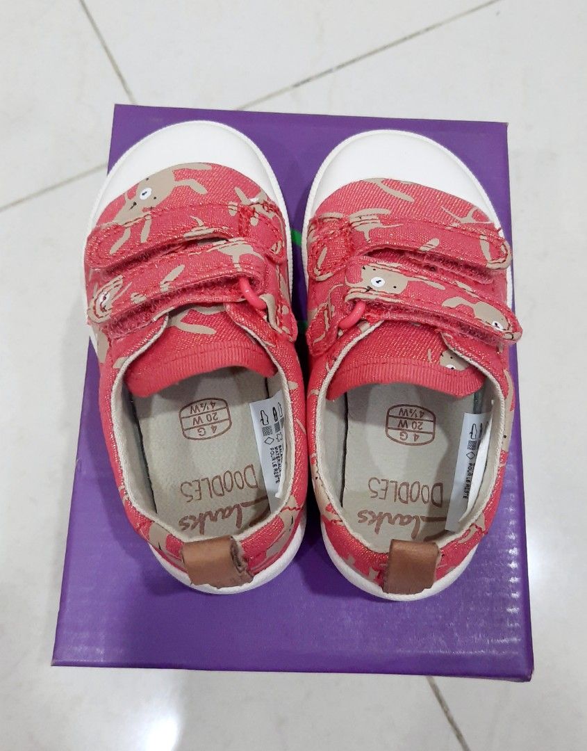 Clarks infant hotsell shoe size