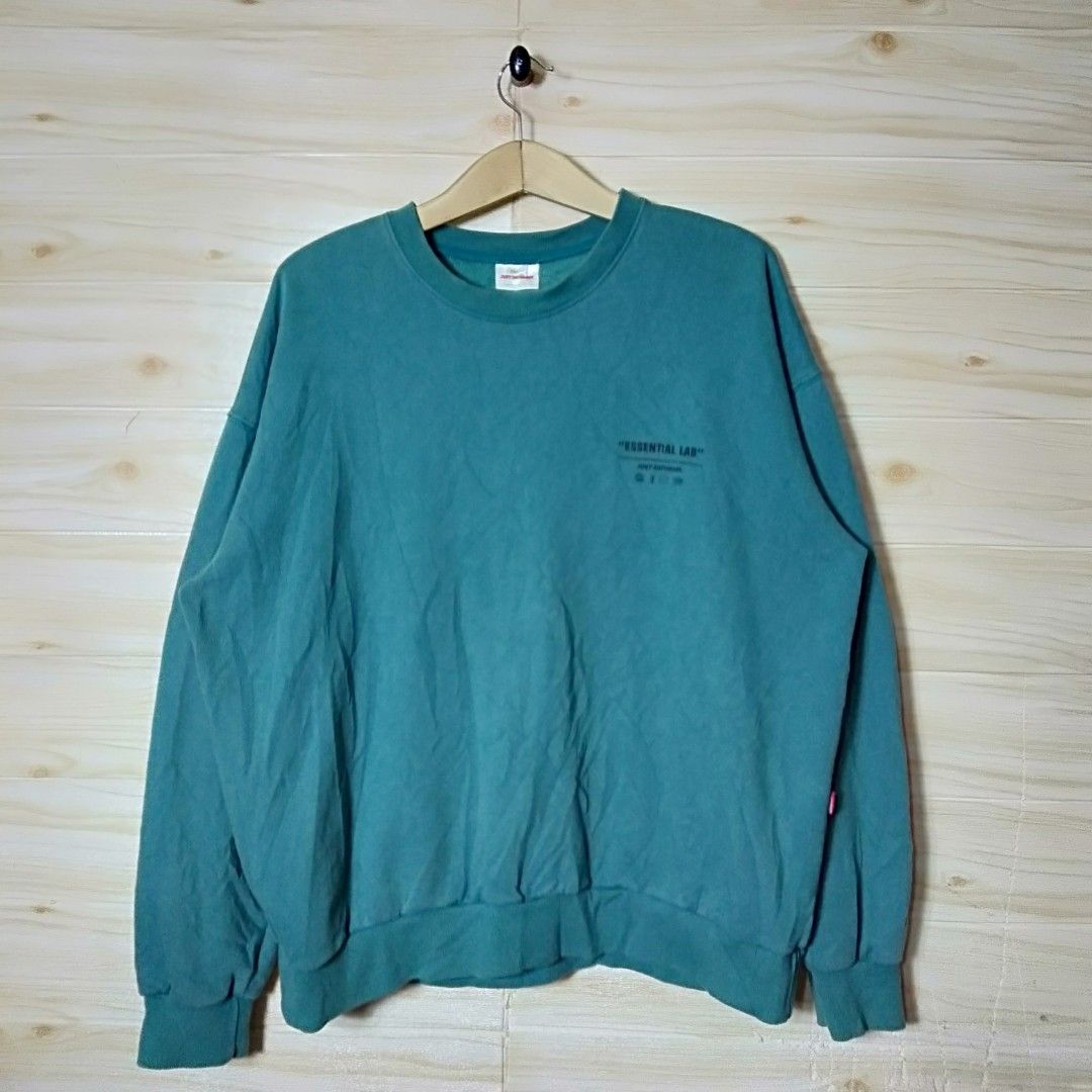 Just saturday crewneck new arrivals