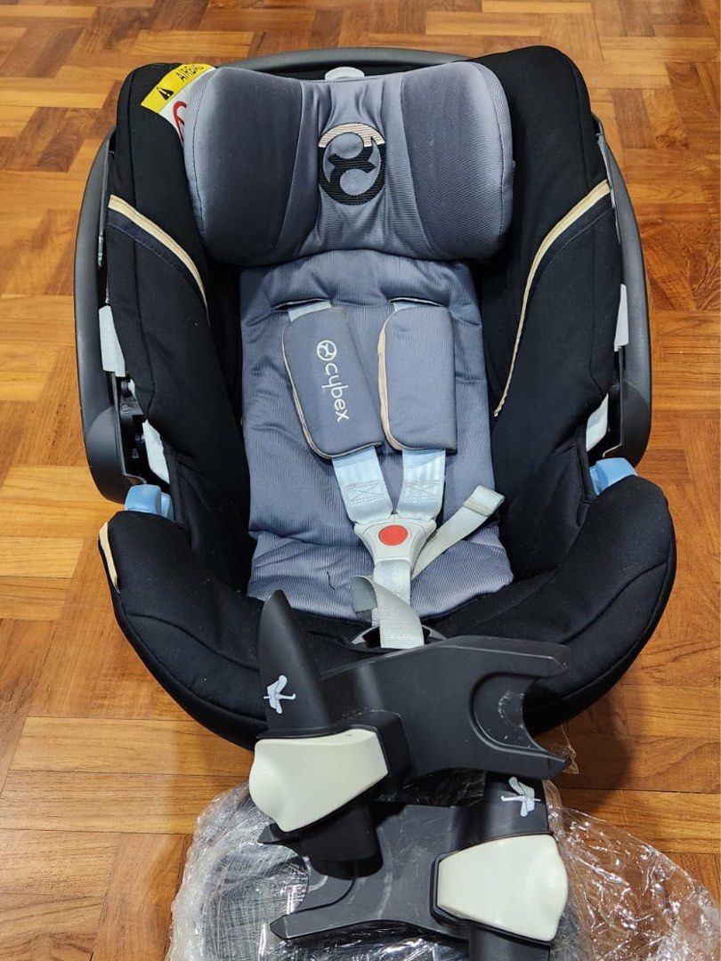 Cybex aton outlet 5 newborn insert
