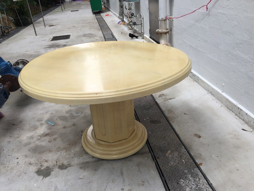 Dining Table (Category: Other Home Furniture) located in Singapore. Submitted by maybemayr (Listing ID 1271263915, Image 3). Description: Dining Marble Draft into one Pices Quality can last forever heavy Don’t Miss.