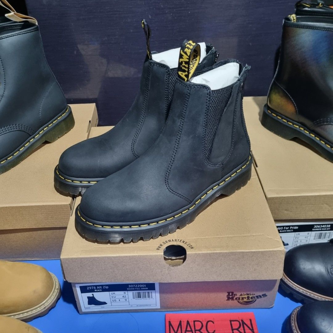 DrMartens 2976 alt zip Men s Fashion Footwear Boots on Carousell