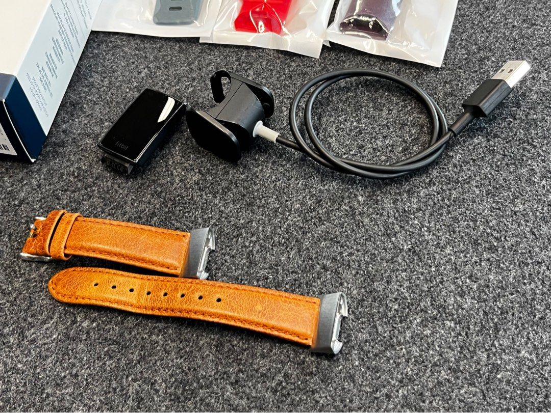 Fitbit charge 4 leather band online