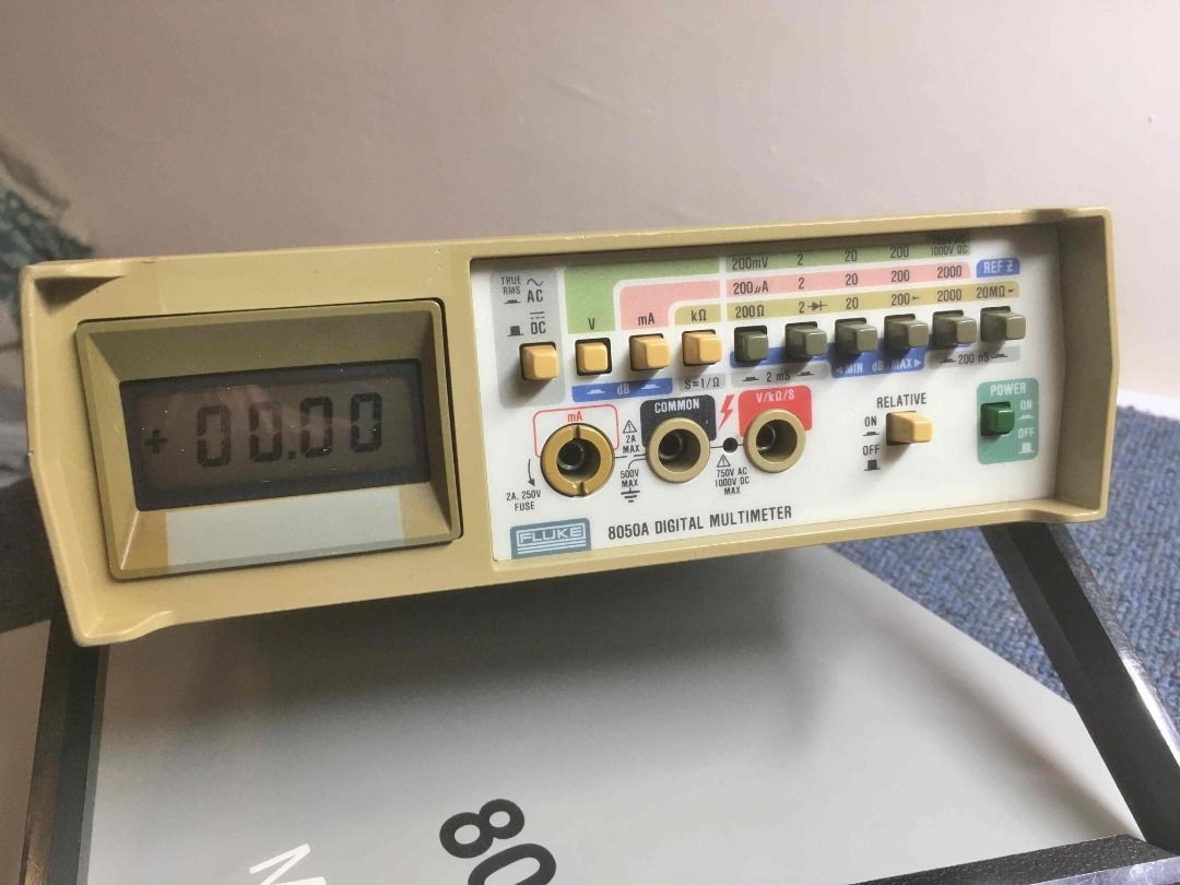 Fluke 8050A digital multimeter, 音響器材, 其他音響配件及設備 Carousell