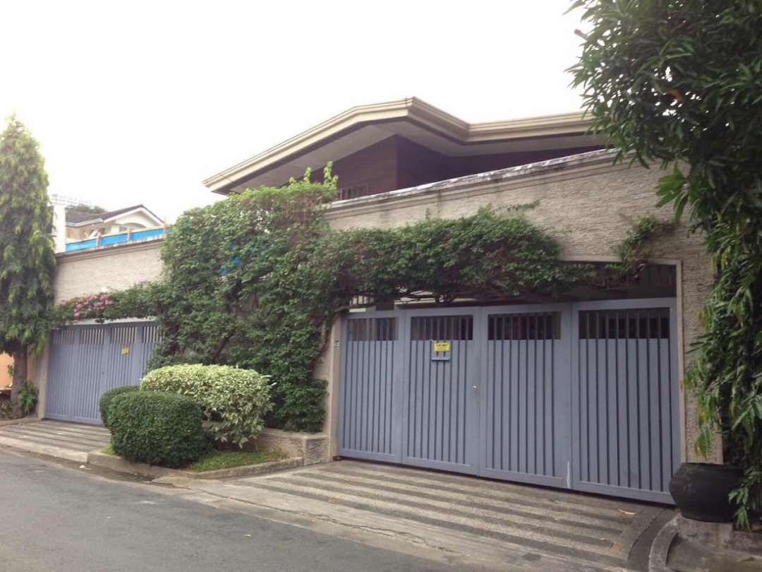 For Sale Unfurnished 2Storey House and Lot in Poblacion, Makati