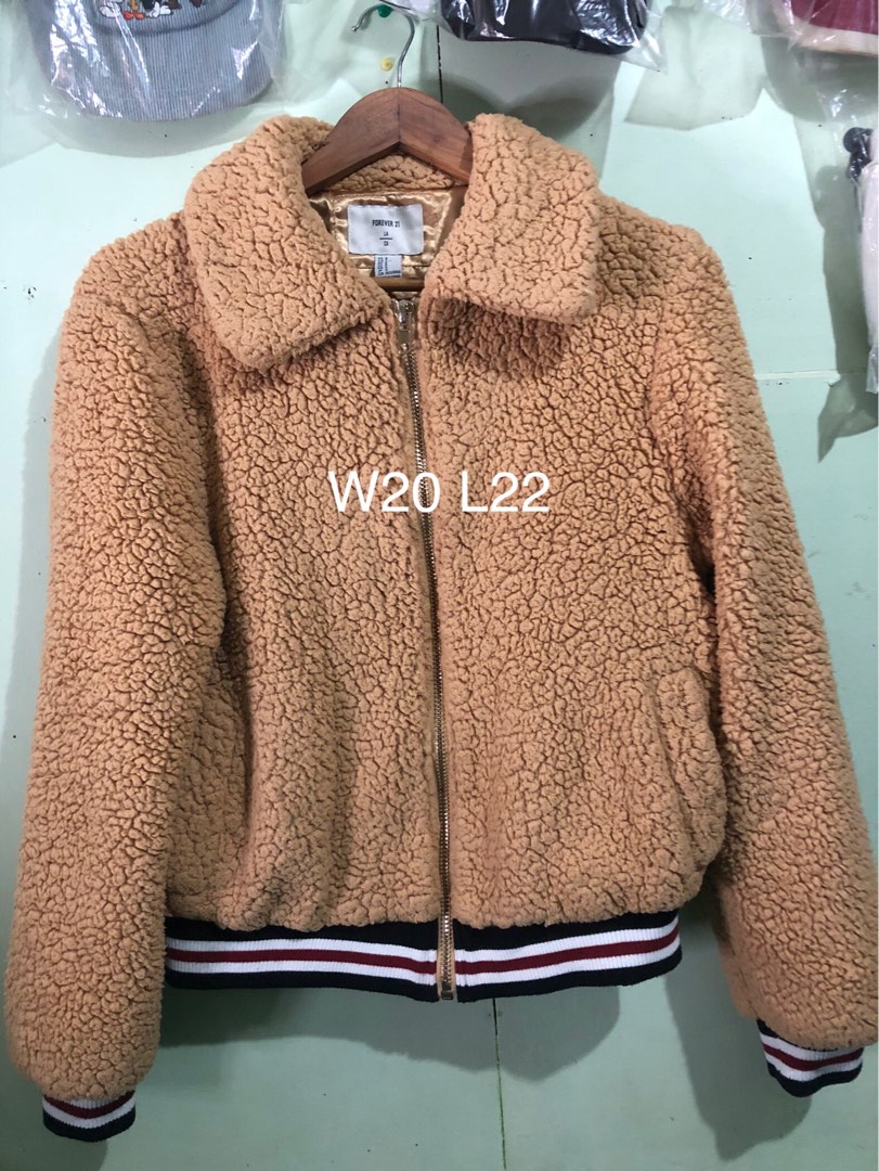 forever 21 sherpa jacket Women s Fashion Coats Jackets and Outerwear on Carousell