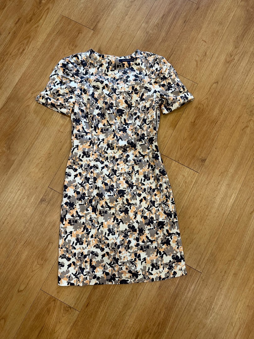 French Connection Printed Dress with back ribbon Women s Fashion