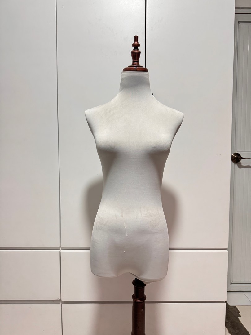 French Mannequin without head & arms, Women's Fashion, Dresses & Sets