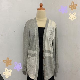 (Kategori: ) berada di . Dikirim oleh pritie.things (ID iklan 1271266768, Gambar 1). Deskripsi: .