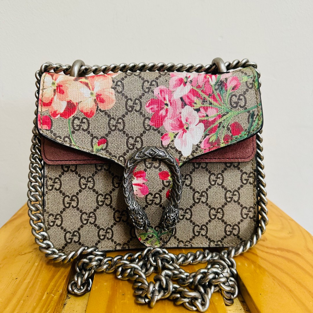 Gucci sling bag Women s Fashion Bags Wallets Cross body Bags