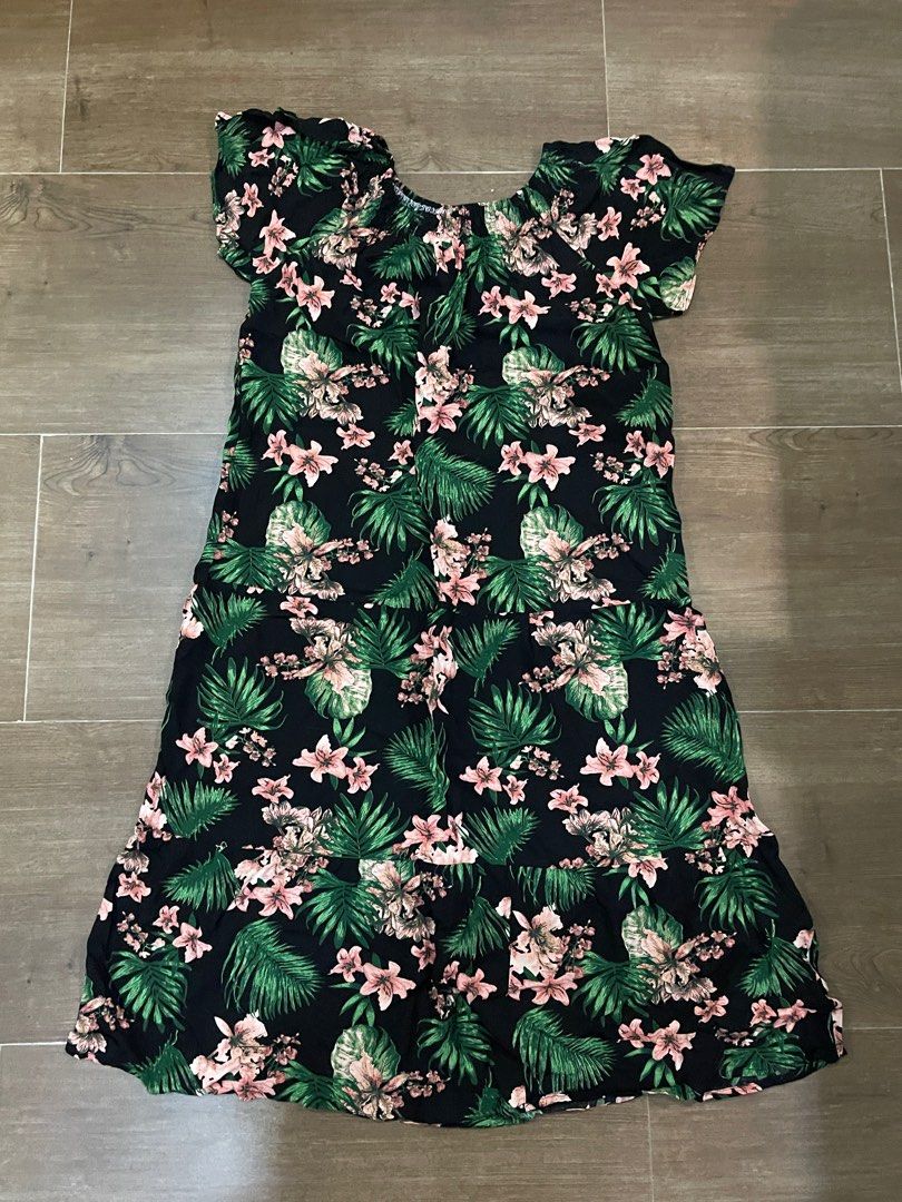 H&m store hawaiian dress