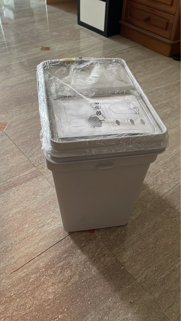 IKEA dust bin, Furniture & Home Living, Bathroom & Kitchen Fixtures on