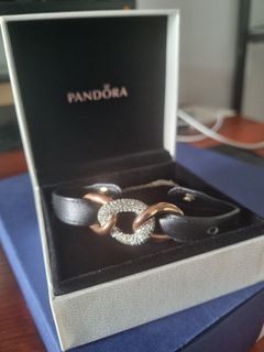 (Category: ) located in . Submitted by findsandbuys (Listing ID 1271275565, Image 1). Description: .