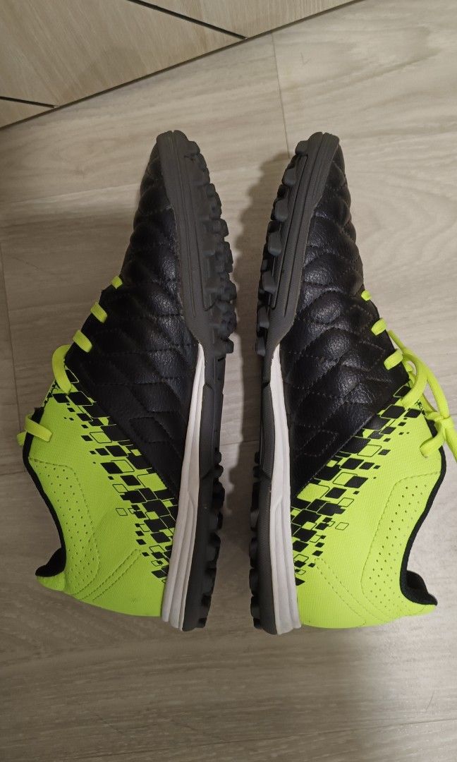 Kipsta futsal shoes Sports Equipment Other Sports Equipment and
