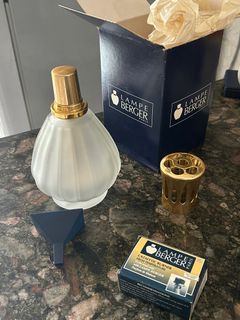 （分類：）位於 。 由 janiceeeeeey 提交（商品編號 1271216345，圖片 1）。簡介： 。