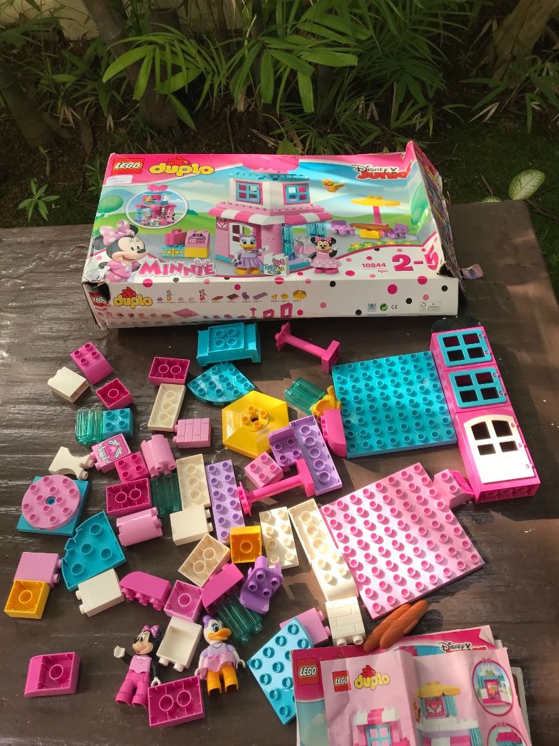 Duplo missing pieces top