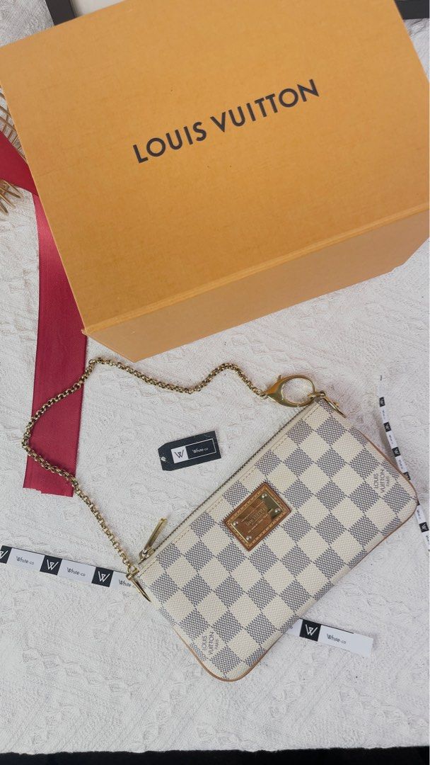 Milla clutch deals